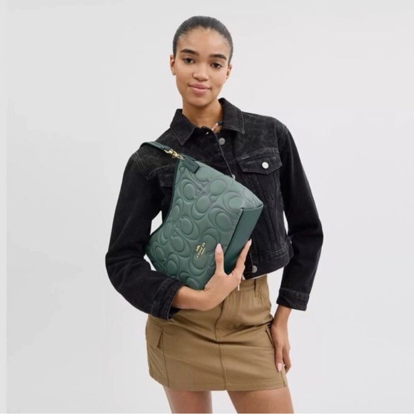 Coach Laurel matching Shoulder Bag and Wallet In Blocked Signature Leather - Picture 8 of 9